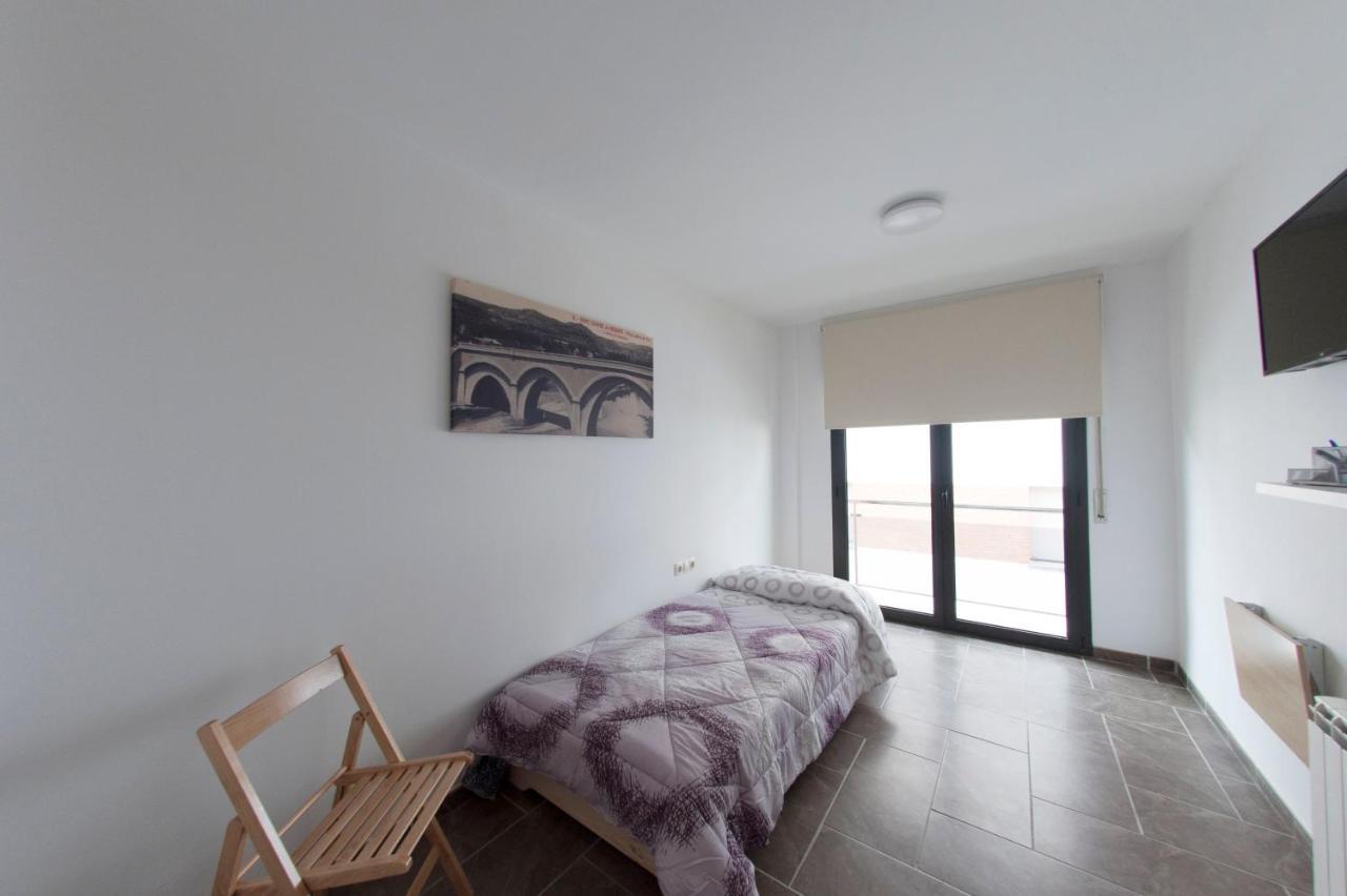 Apartament Bisaura De Ter 산트 퀸제 데 베소라 외부 사진